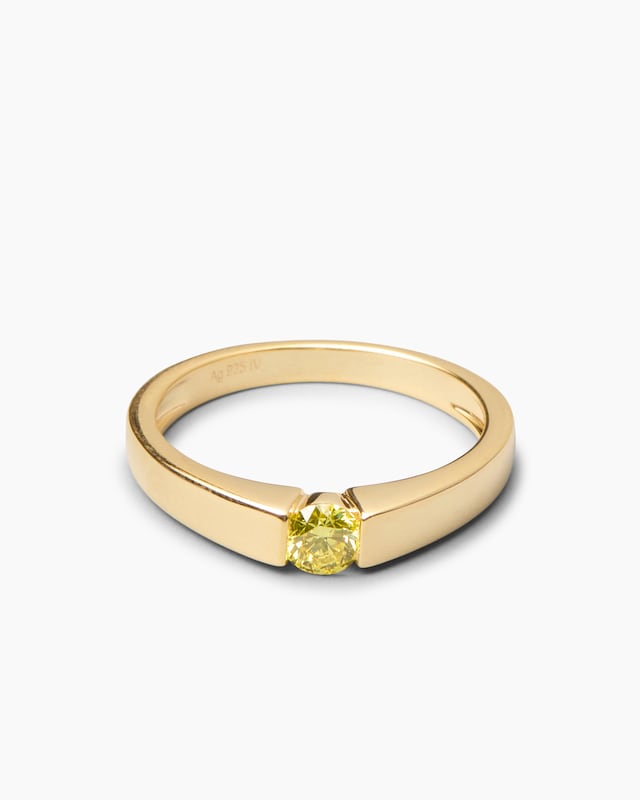 Ring mit gelbem Brillant
